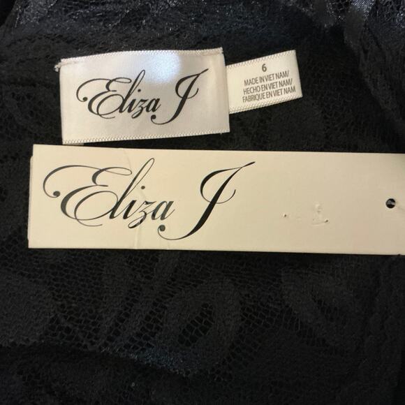 Eliza J Velvet and Lace Midi Sheath Cocktail Dress Size 6 Black 3/4 Long Sleeve - Picture 9 of 13